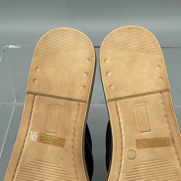 NEW Bella Vita Women’s Zev-Italy Thong Sandals Black Size 8M - Picture 10 of 11